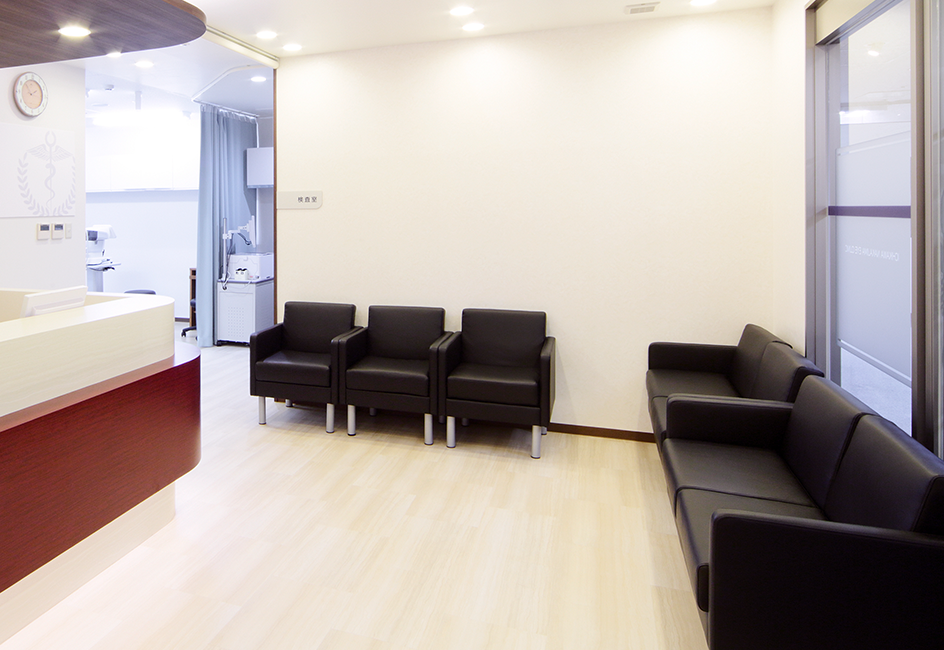 市川なかじま眼科　待合室